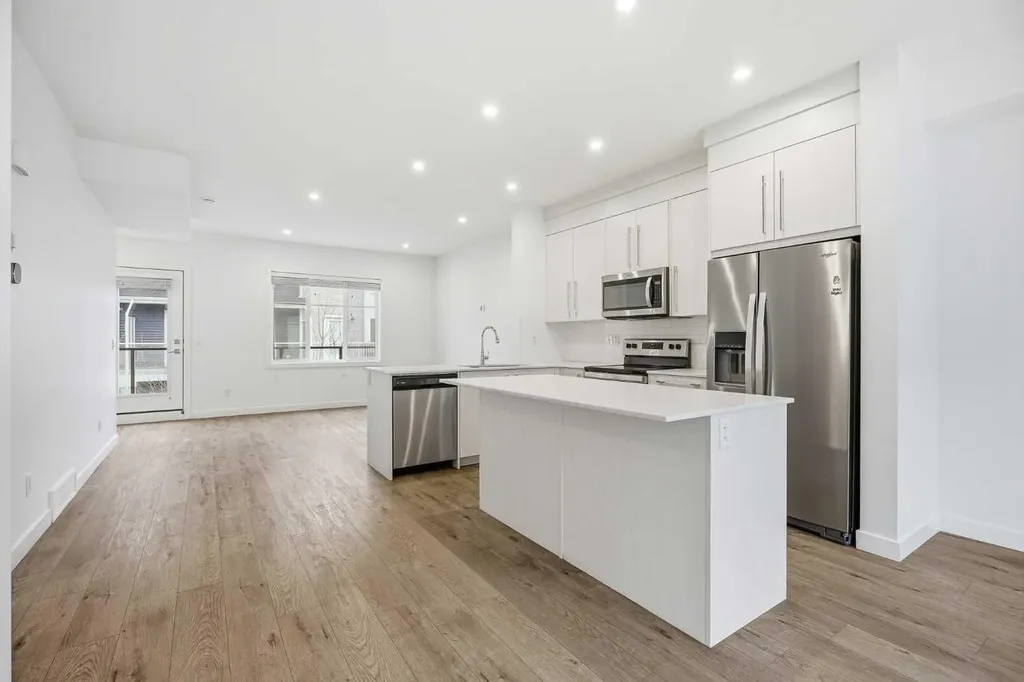 669 Savanna Boulevard NE Calgary AB T3J 4B6