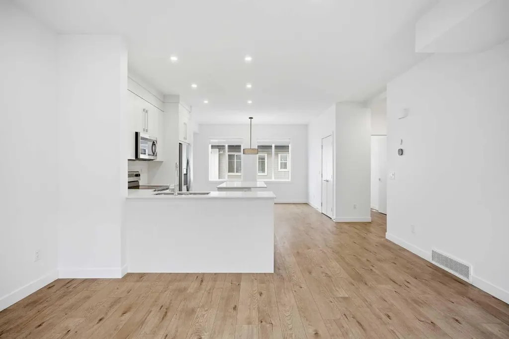 669 Savanna Boulevard NE Calgary AB T3J 4B6