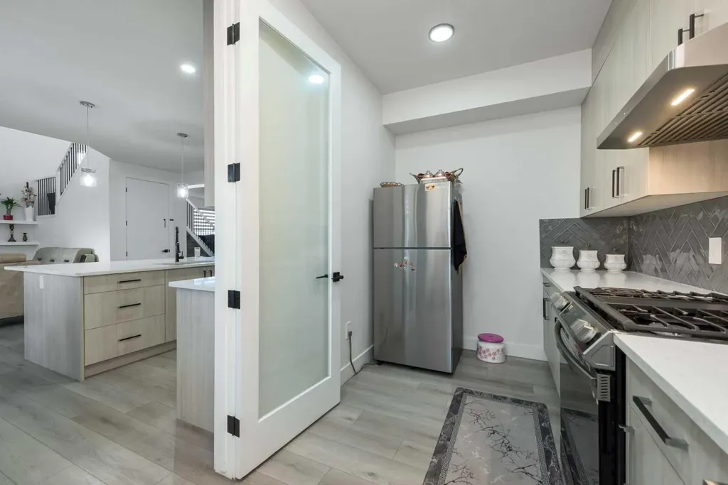 1001 Waterford Drive SE Chestermere AB T1X2T7