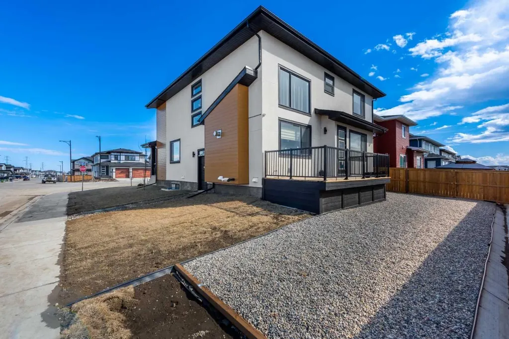 1001 Waterford Drive SE Chestermere AB T1X2T7