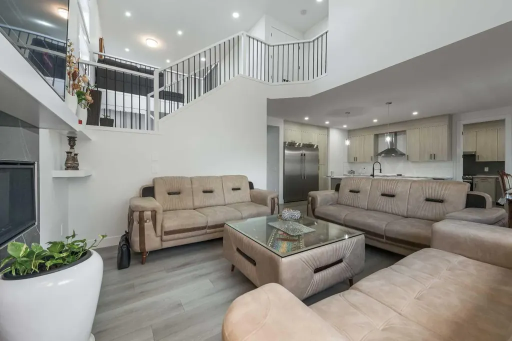 1001 Waterford Drive SE Chestermere AB T1X2T7