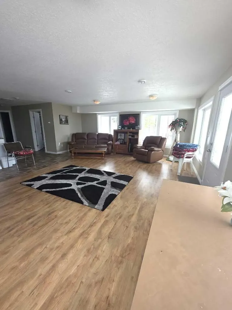 1ST Avenue Key Cove Estates Joussard AB T0G 1J0