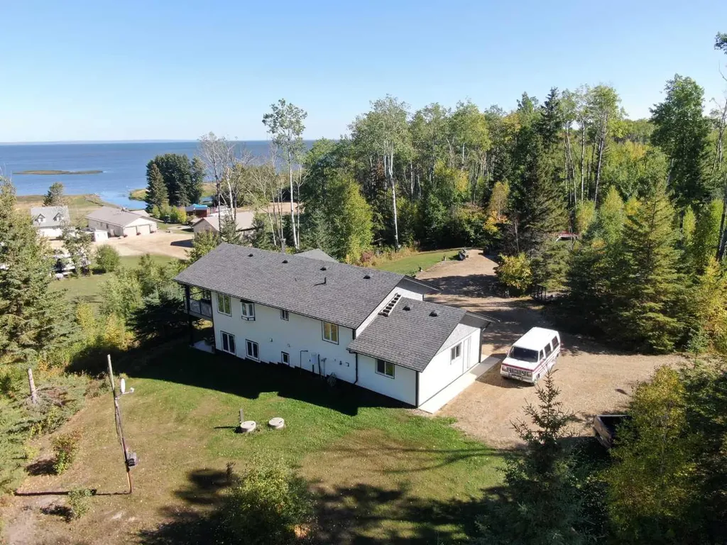1ST Avenue Key Cove Estates Joussard AB T0G 1J0