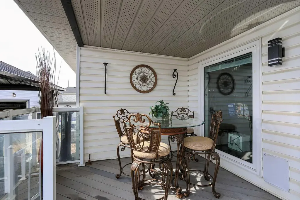 25 Kee Close Red Deer AB T4P 3M4
