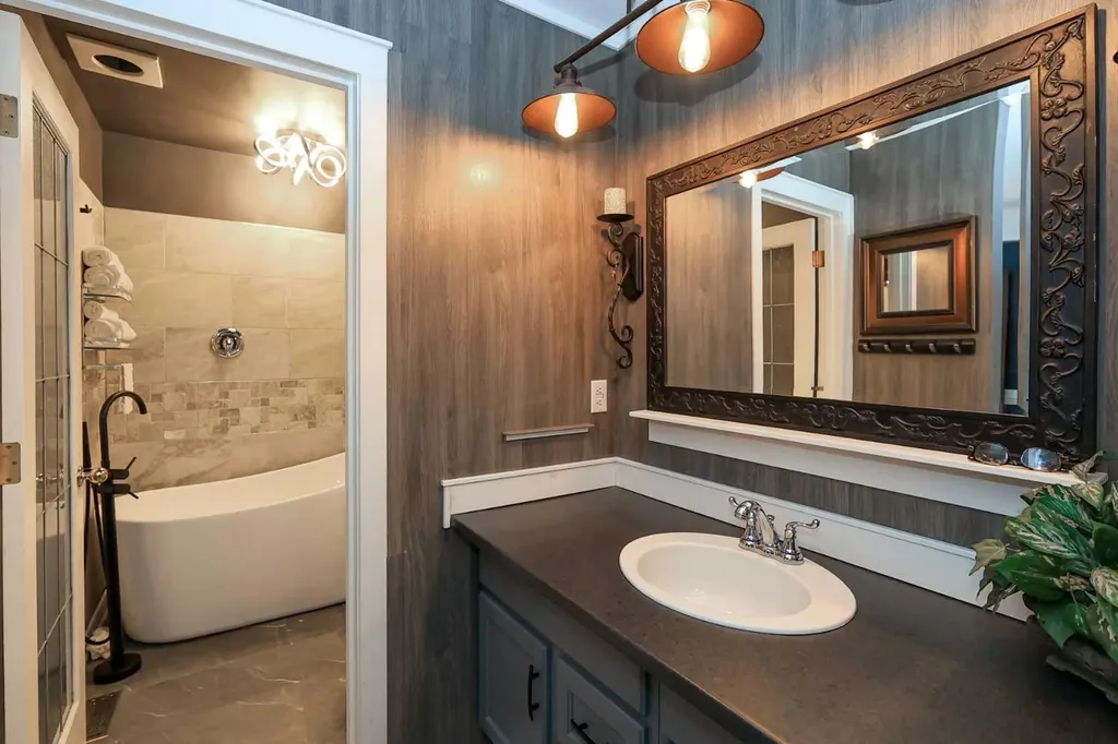 25 Kee Close Red Deer AB T4P 3M4