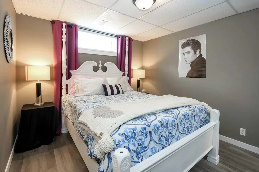 25 Kee Close Red Deer AB T4P 3M4