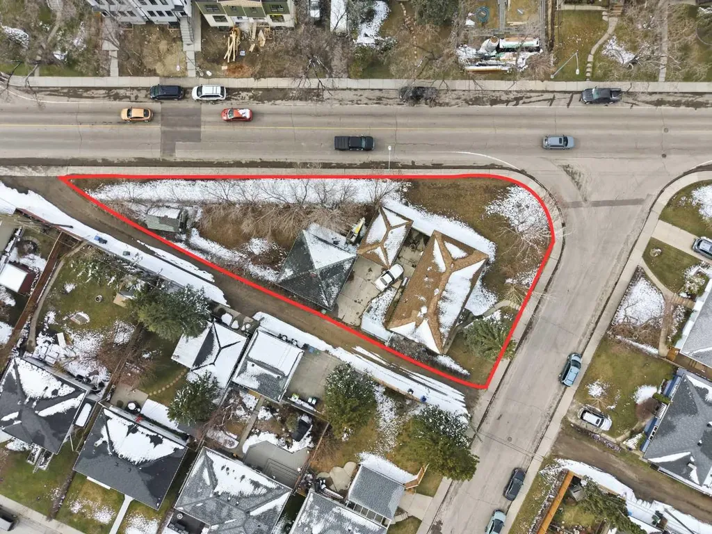 3439 33 Street SW Calgary AB T3E 2V3