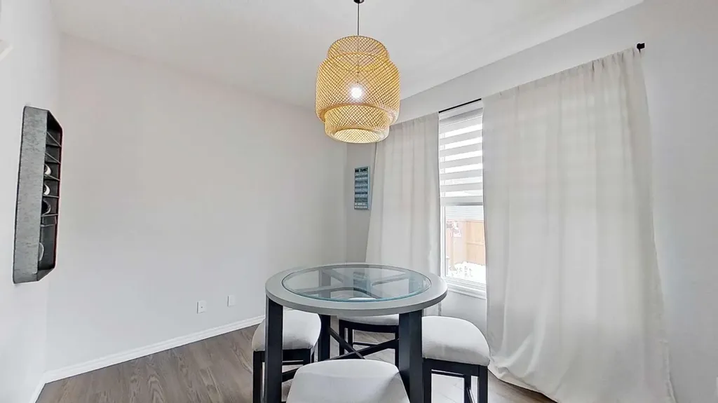540 Evanston Link NW Calgary AB T3P0R4
