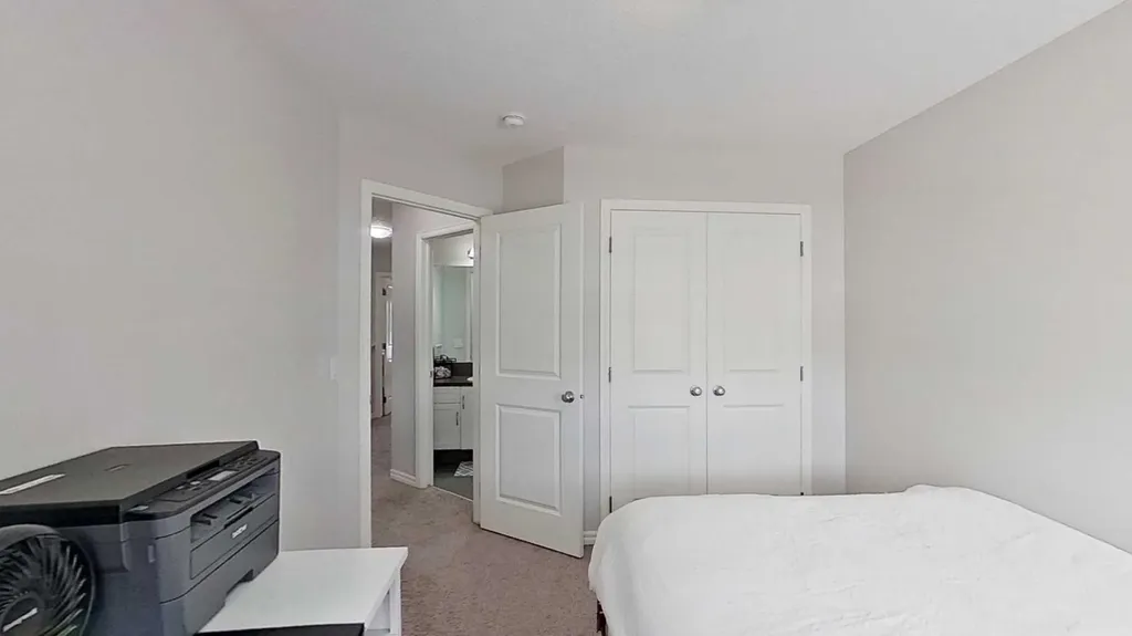 540 Evanston Link NW Calgary AB T3P0R4