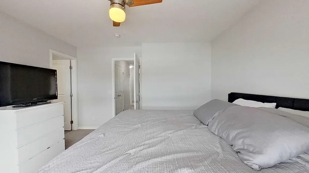 540 Evanston Link NW Calgary AB T3P0R4