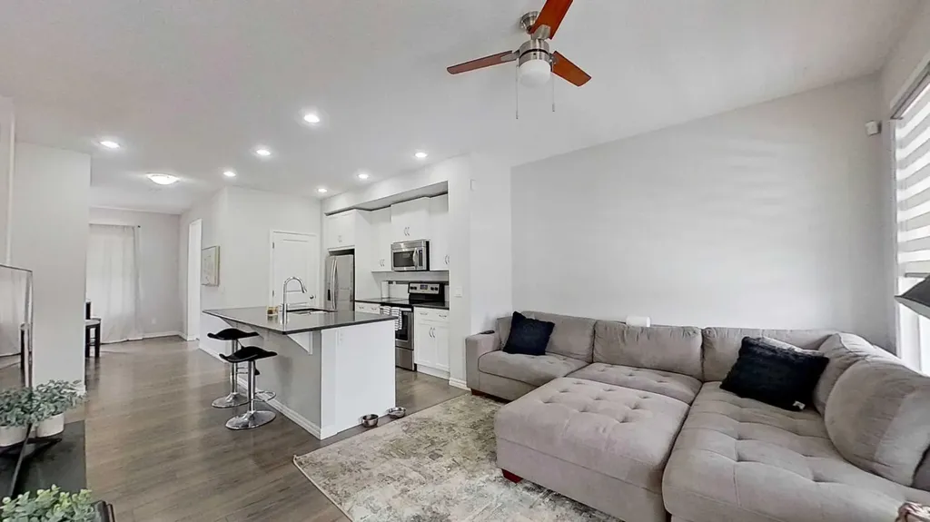 540 Evanston Link NW Calgary AB T3P0R4