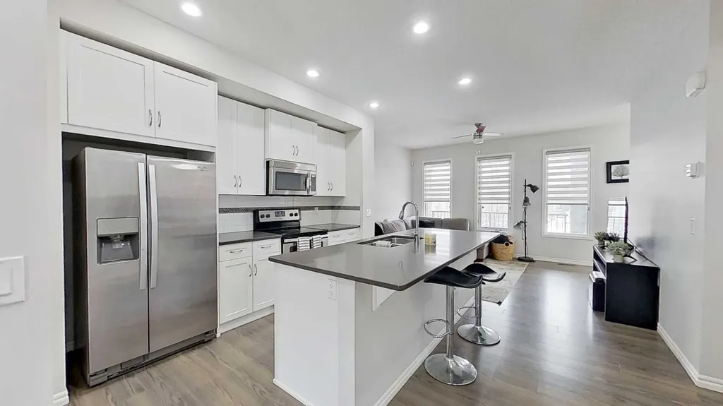 540 Evanston Link NW Calgary AB T3P0R4