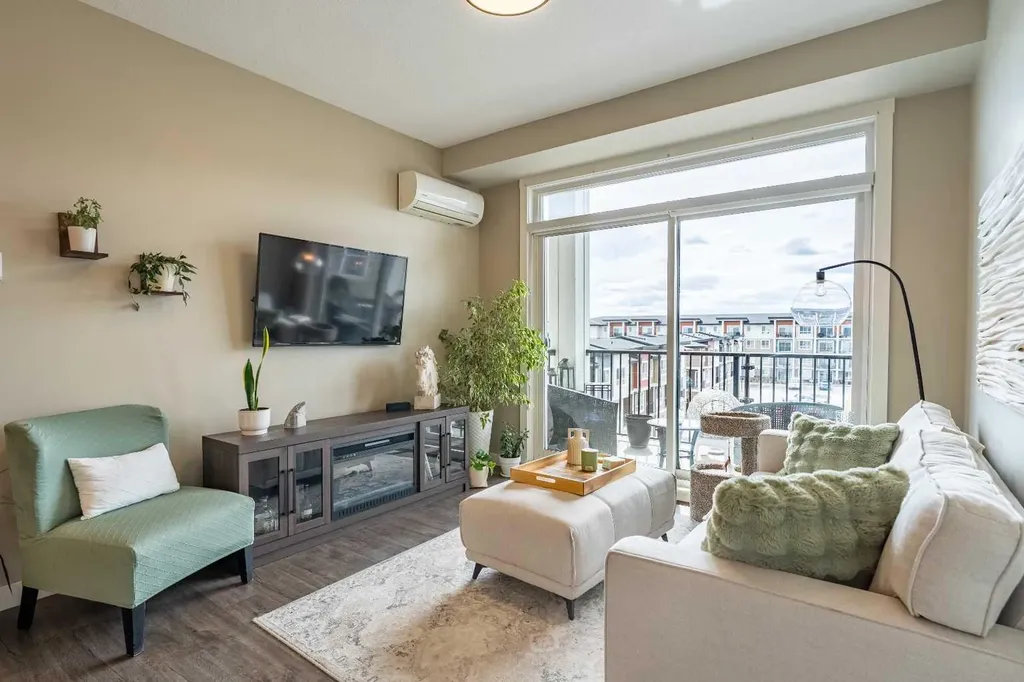 10 Walgrove Walk SE Calgary AB T2X 4E1