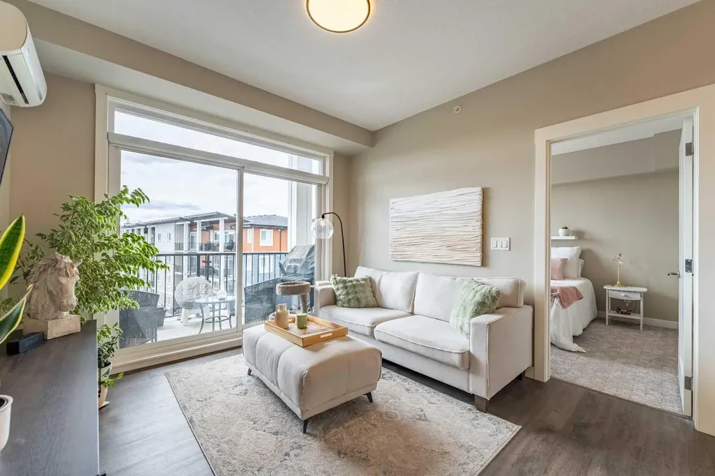 10 Walgrove Walk SE Calgary AB T2X 4E1