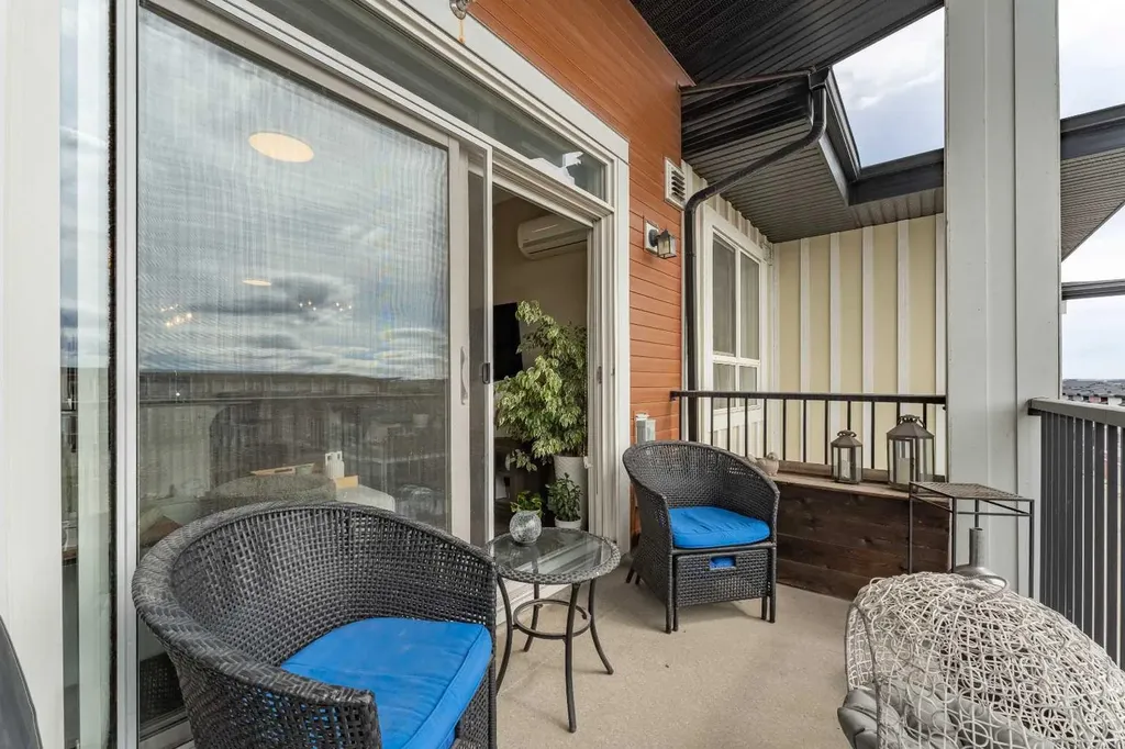 10 Walgrove Walk SE Calgary AB T2X 4E1