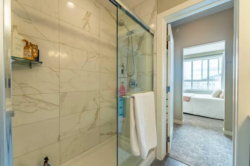 10 Walgrove Walk SE Calgary AB T2X 4E1
