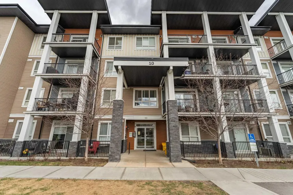 10 Walgrove Walk SE Calgary AB T2X 4E1
