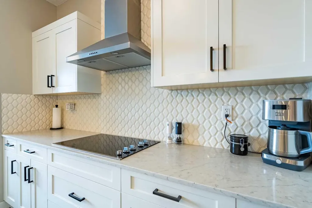10 Walgrove Walk SE Calgary AB T2X 4E1