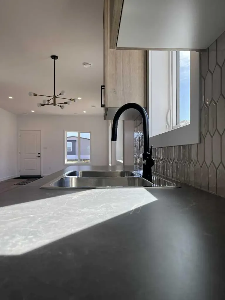 7042 48 Street Taber AB T1G 0G7