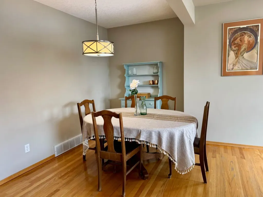 131 Patina Rise SW Calgary AB T3H 3R5