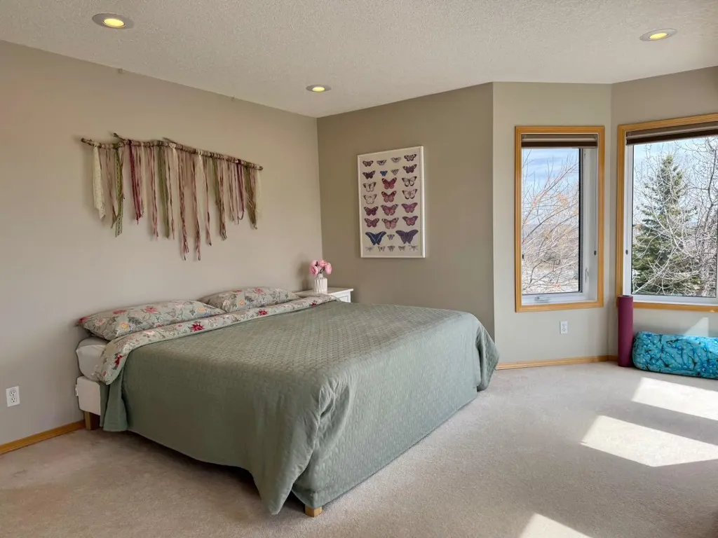 131 Patina Rise SW Calgary AB T3H 3R5