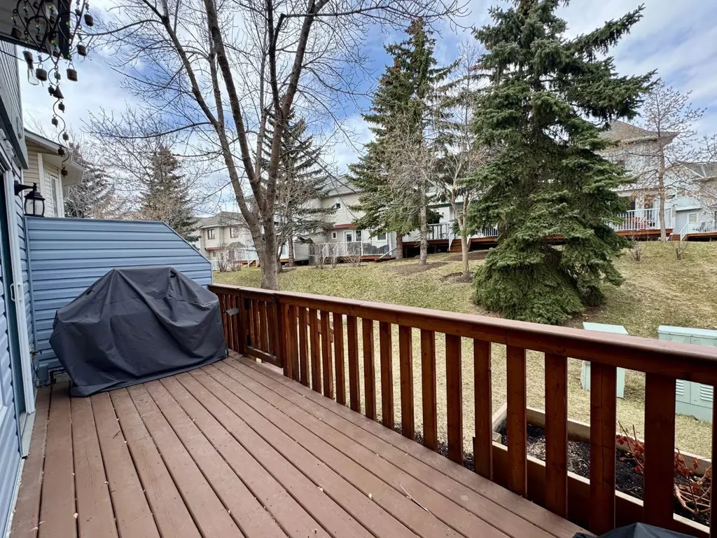 131 Patina Rise SW Calgary AB T3H 3R5