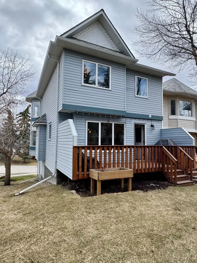 131 Patina Rise SW Calgary AB T3H 3R5