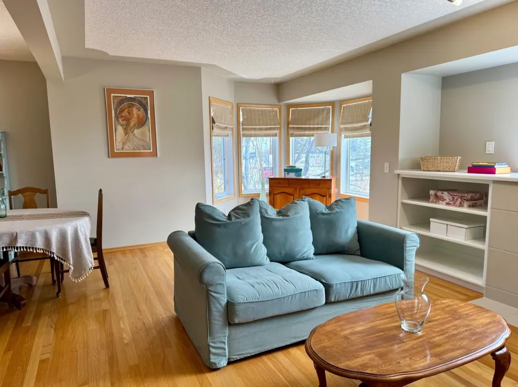 131 Patina Rise SW Calgary AB T3H 3R5