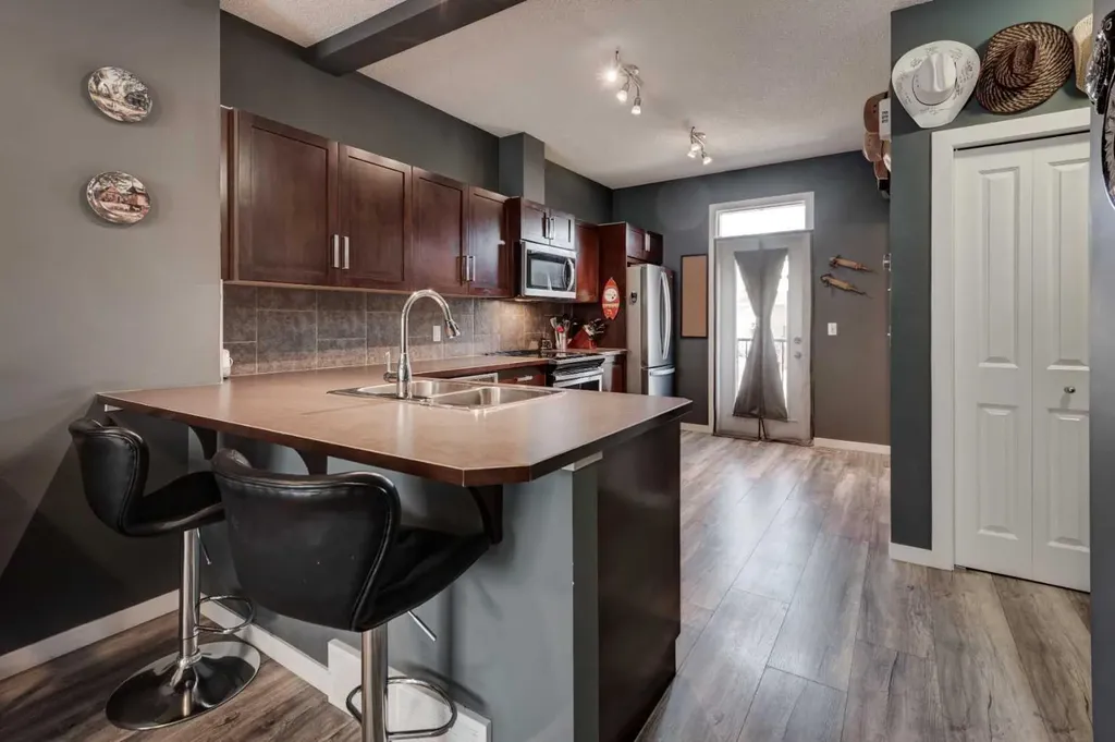 173 New Brighton Point SE Calgary AB T2Z 1B6