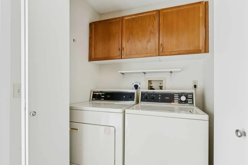 43 Macewan Park Heights NW Calgary AB T3K 3W6