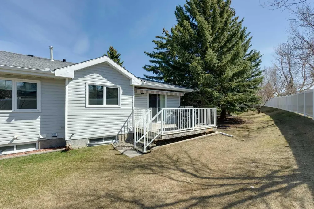 43 Macewan Park Heights NW Calgary AB T3K 3W6