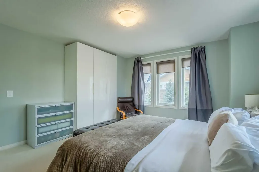 1310 Auburn Bay Square SE Calgary AB T3M 0Y8