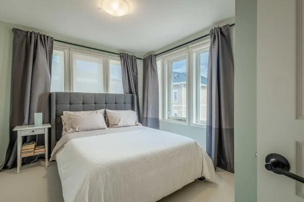 1310 Auburn Bay Square SE Calgary AB T3M 0Y8