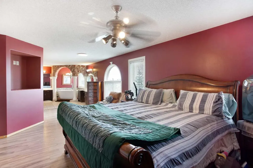 161 Panorama Hills View NW Calgary AB T3K 5B7