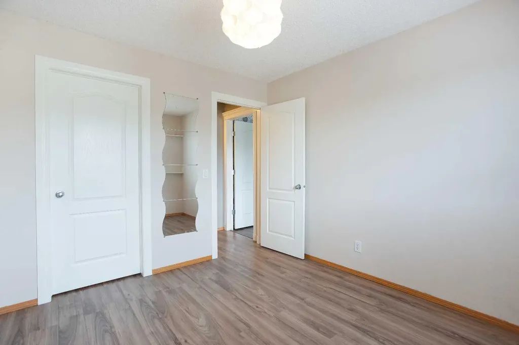 161 Panorama Hills View NW Calgary AB T3K 5B7