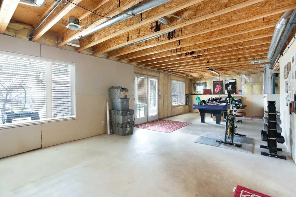 161 Panorama Hills View NW Calgary AB T3K 5B7
