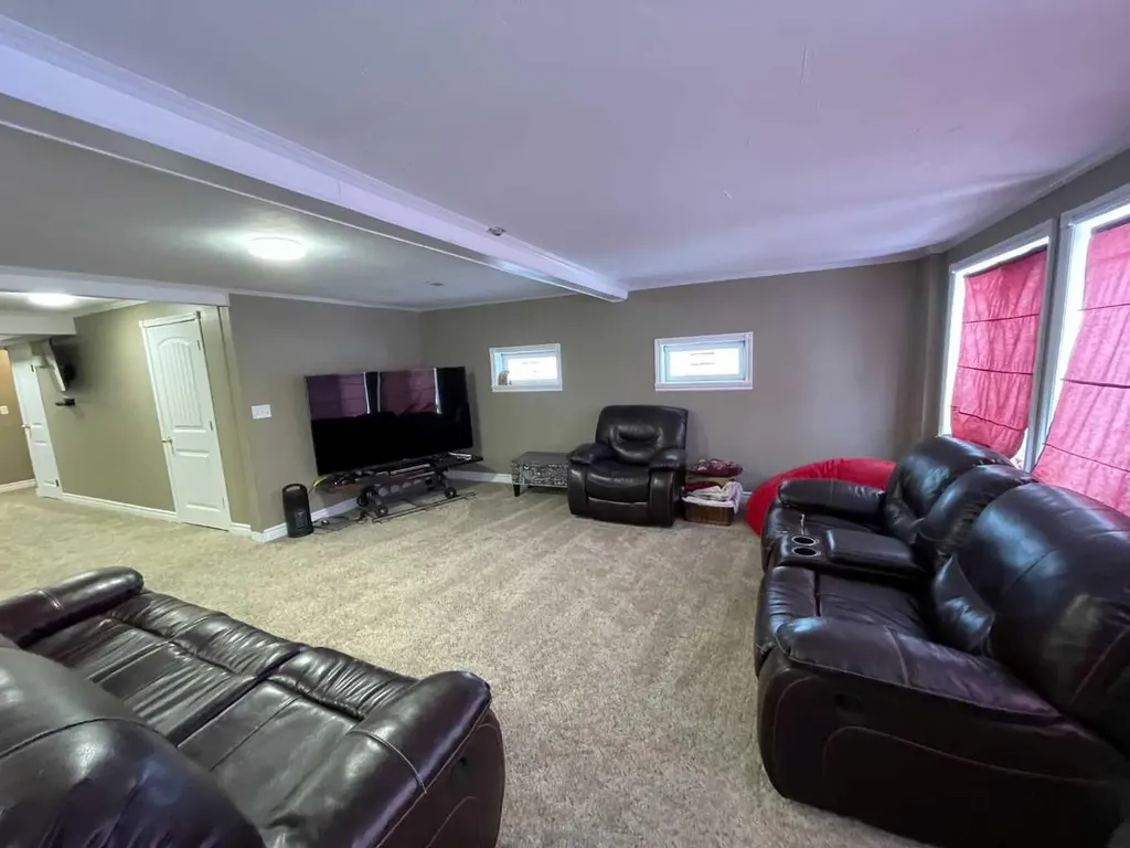501 23 Street Didsbury AB T0M 0W0