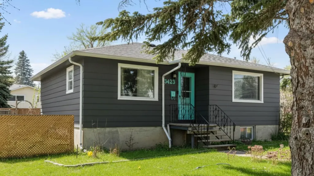 3423 1 Street NE Calgary AB T2E 3C6