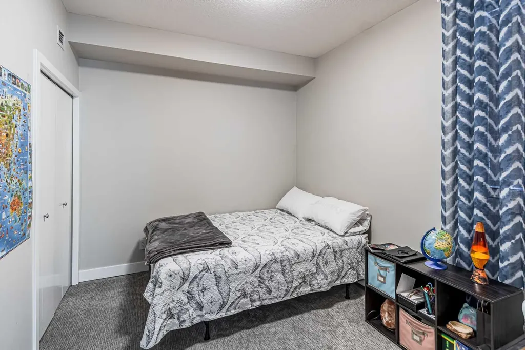 3600 15a Street SW Calgary AB T2T 5P8