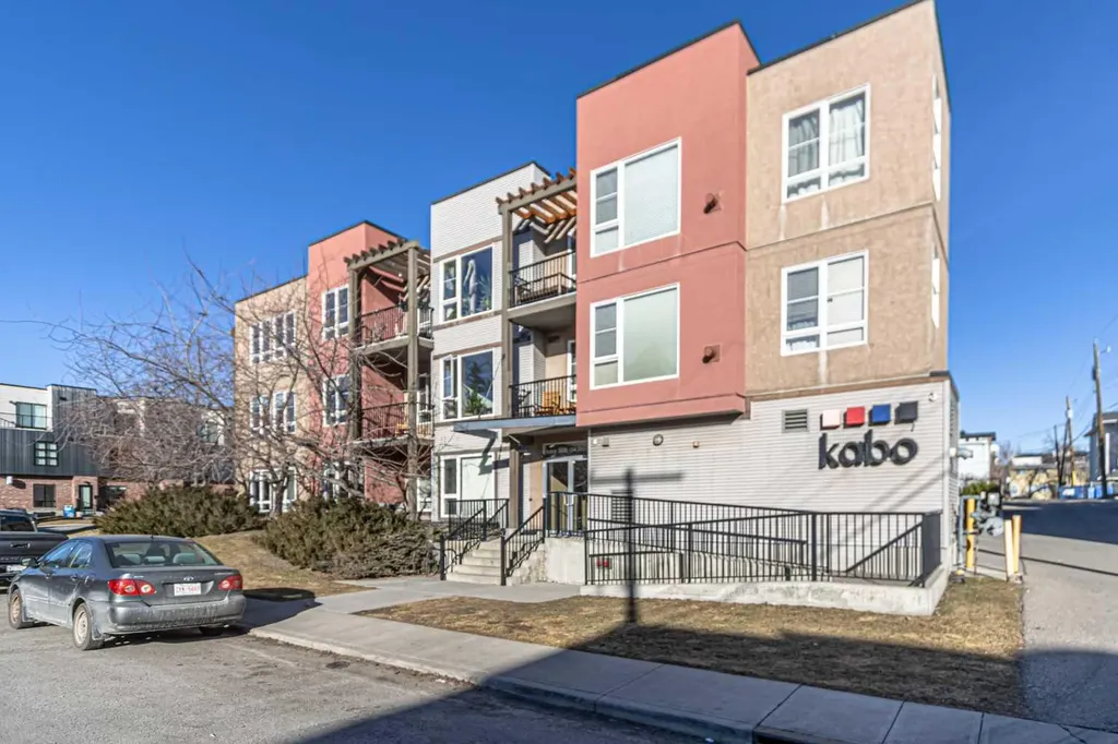 3600 15a Street SW Calgary AB T2T 5P8