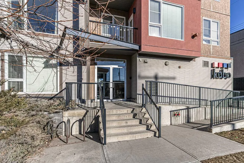 3600 15a Street SW Calgary AB T2T 5P8