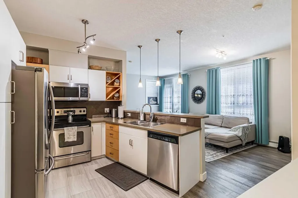 3600 15a Street SW Calgary AB T2T 5P8