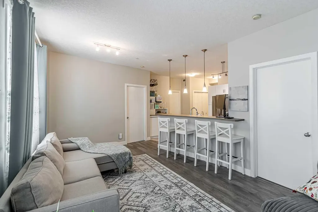 3600 15a Street SW Calgary AB T2T 5P8