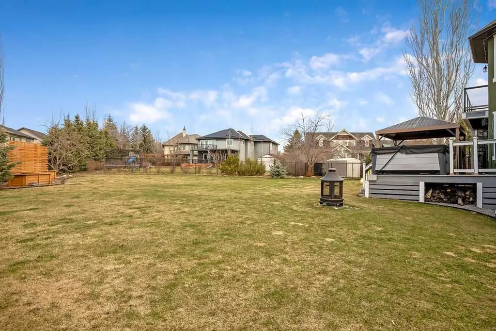 105 Lang Place Okotoks AB T1S 1W8