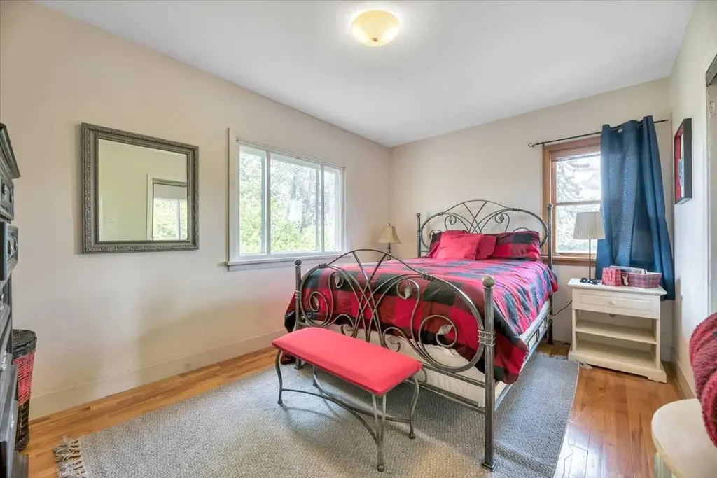 204069 Township Road 262 Rural Wheatland County AB T0J 3G0