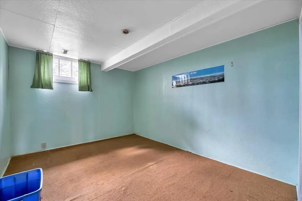 204069 Township Road 262 Rural Wheatland County AB T0J 3G0