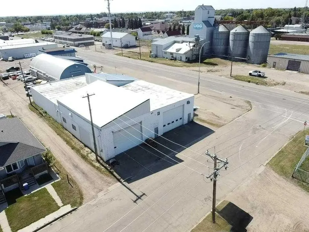 5305 49 Street Wetaskiwin AB T9A1J1