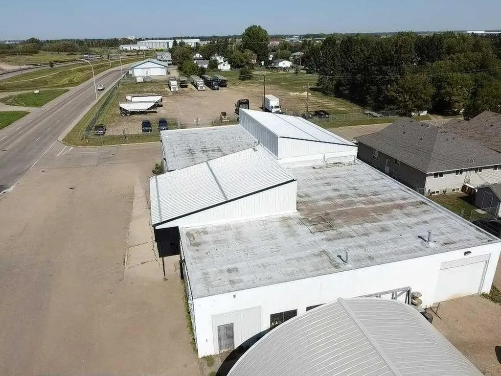 5305 49 Street Wetaskiwin AB T9A1J1