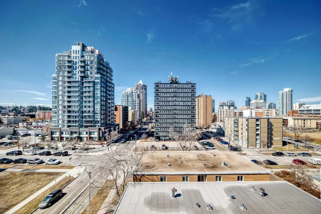 626 15 Avenue SW Calgary AB T2R 0R5