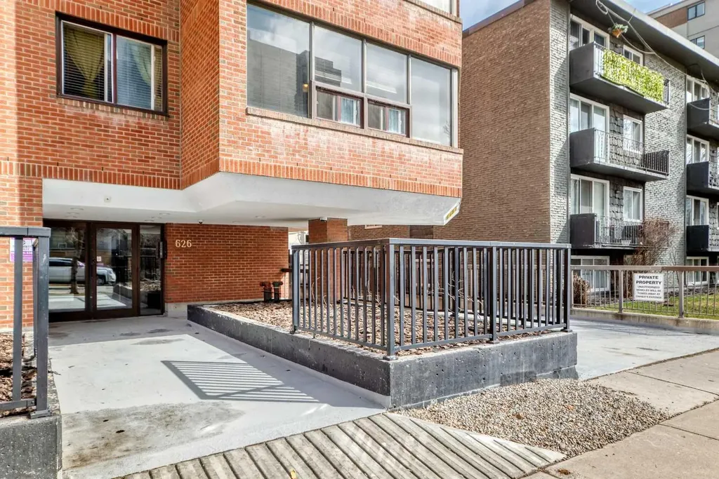 626 15 Avenue SW Calgary AB T2R 0R5